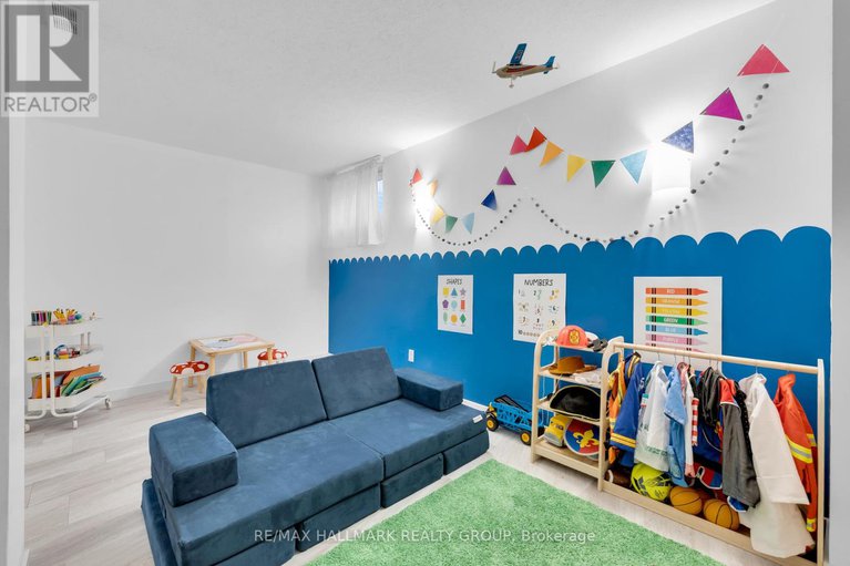 28989404/81-hadley-circle/bells-corners/ottawa/ontario/K2H7Z8_41