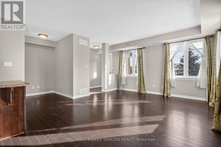 29290169/6-3785-canyon-walk-drive/riverside-southgloucester-glen/ottawa/ontario/K1V2M4_8