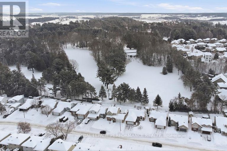 29302565/333-bonavista-street/town-of-rockland/clarence-rockland/ontario/K4K1N7_24