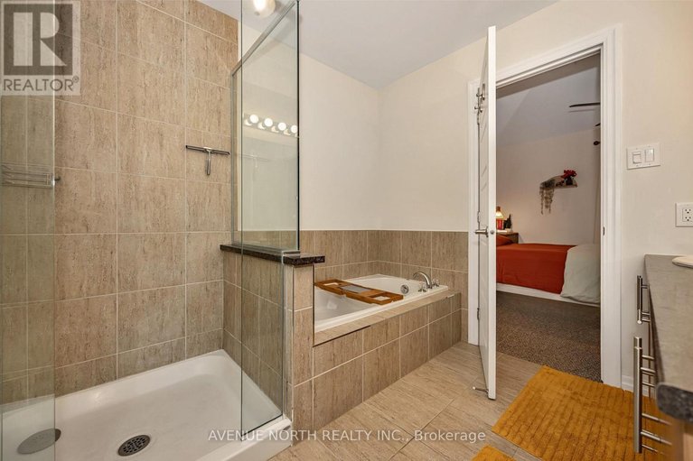 29610320/120-lionel-private/springridgeeast-village/ottawa/ontario/K4A0X1_31