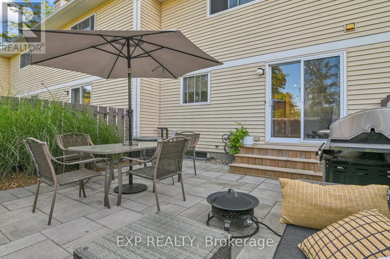 28885940/1962-greenvale-lane/chateauneuf/ottawa/ontario/K1C6E3_17