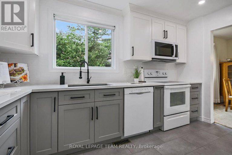 28550903/22-hewitt-way/katimavik/ottawa/ontario/K2L3S6_3