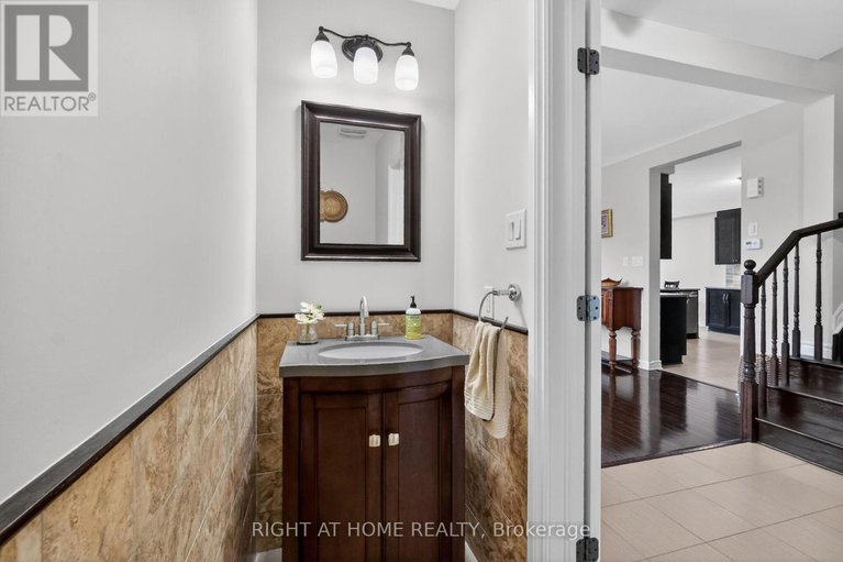 29683853/44-hawks-landing-crescent/stittsville-north/ottawa/ontario/K2S1W1_22