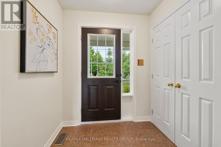 28810198/207-northcote-drive/beckwith-twp/beckwith/ontario/K7C0C4_14