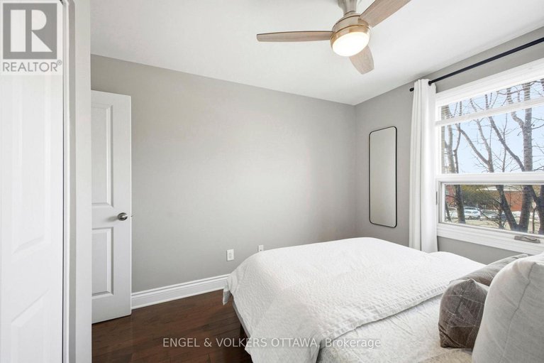 29438662/1890-carling-avenue/mckellar-heightsglabar-park/ottawa/ontario/K2A1E7_31