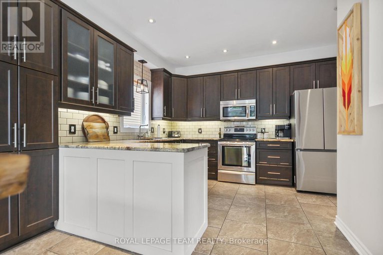 28349610/124-versilia-drive/barrhaven-east/ottawa/ontario/K2G7E2_14