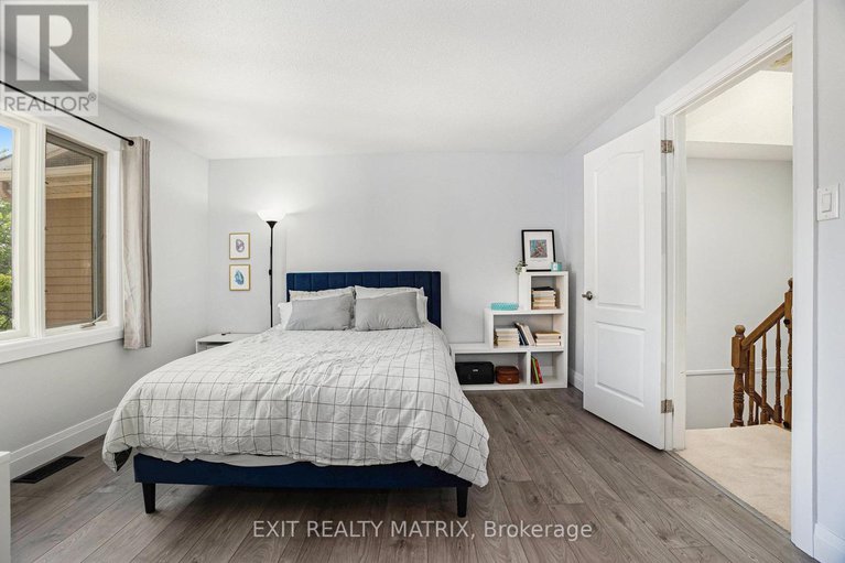 28425812/23-weybridge-drive/cedargrovefraserdale/ottawa/ontario/K2J4A1_27