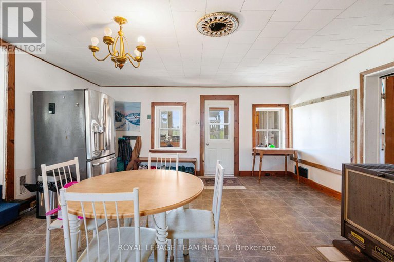 28957864/3910-county-7-road/south-dundas-williamsburgh-twp/south-dundas/ontario/K0C1H0_10
