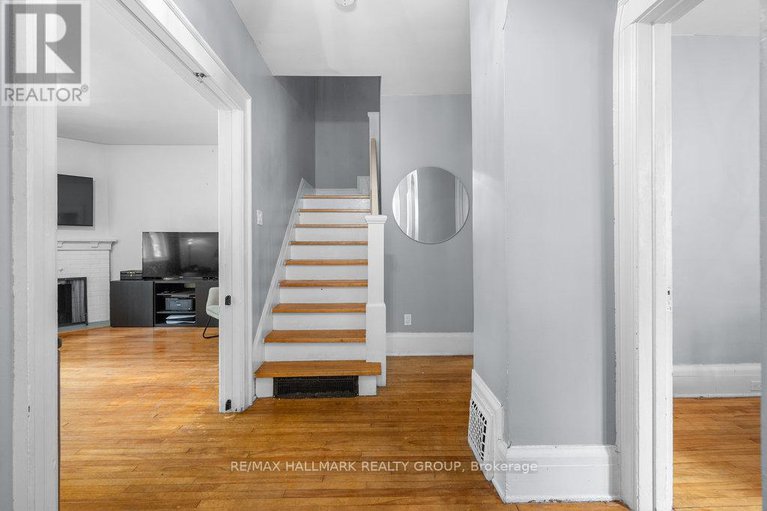 28442452/386-388-first-avenue/glebe/ottawa/ontario/K1S2H1_43