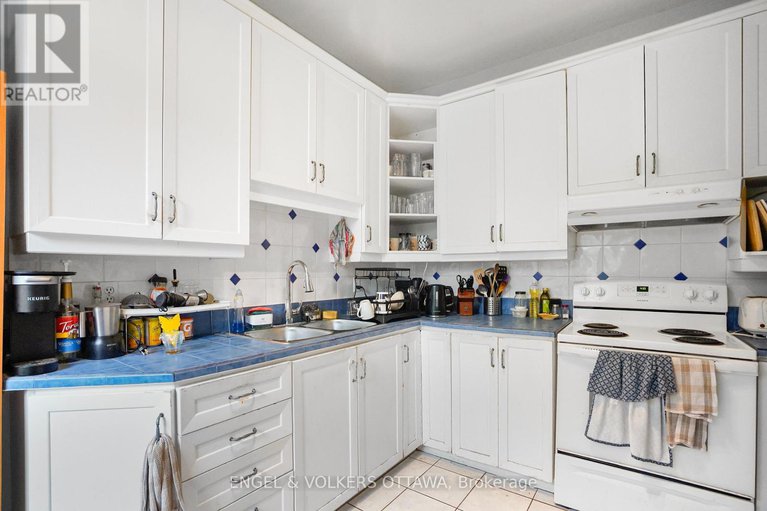 28681479/293-somerset-street-e/sandy-hill/ottawa/ontario/K1N6V9_7