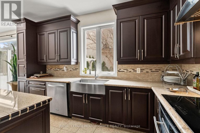 29443376/2091-ricardo-street/avalon-east/ottawa/ontario/K4A4K8_32