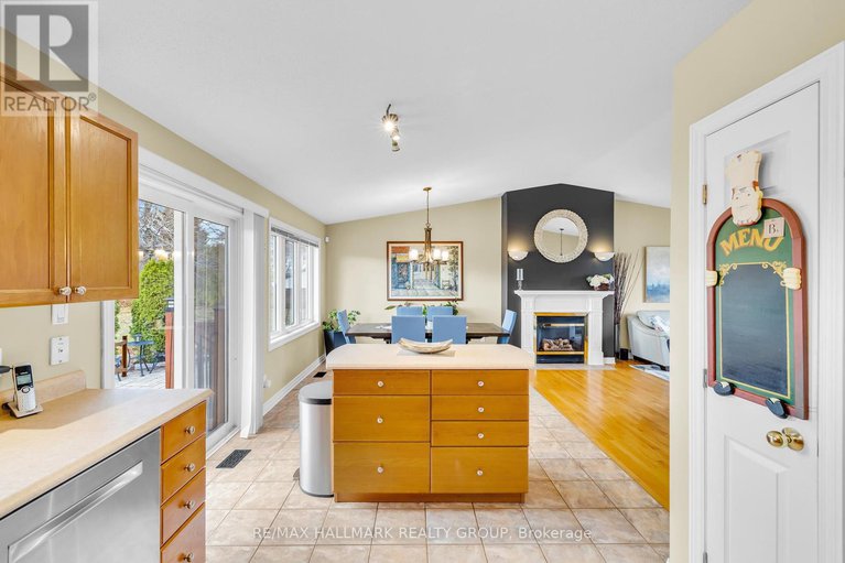 29079282/1330-remington-way/greely/ottawa/ontario/K4P1A5_15