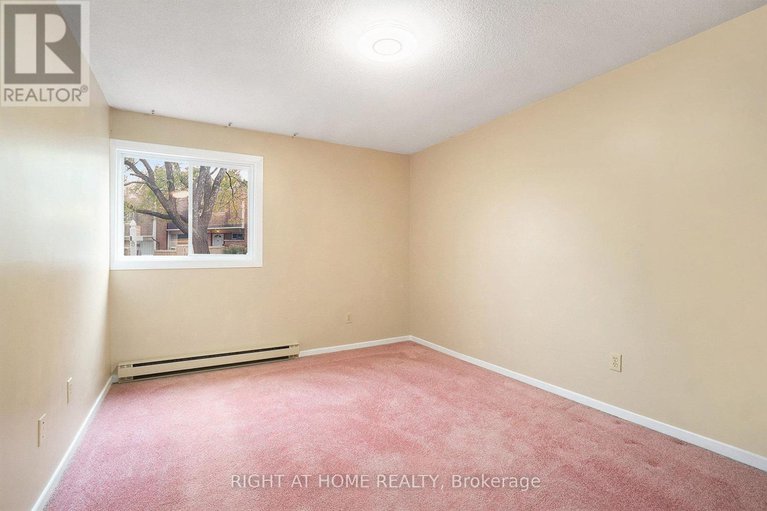 29125842/59-2939-fairlea-crescent/heron-gateindustrial-park/ottawa/ontario/K1V9A5_16