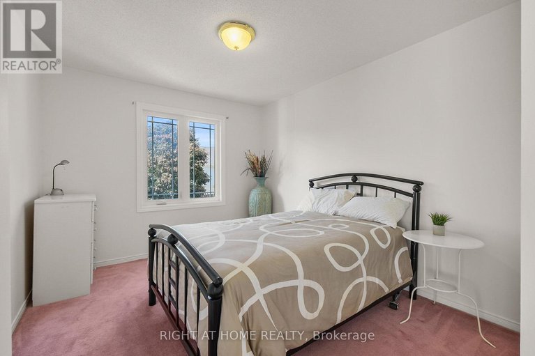 28515655/77-flowertree-crescent/emerald-meadowstrailwest/ottawa/ontario/K2M2R7_30