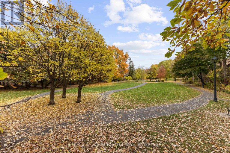 29066920/10-allan-place/glebe/ottawa/ontario/K1S3T1_37