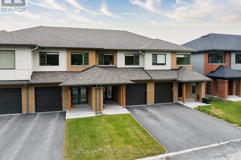 737 Acai Way
