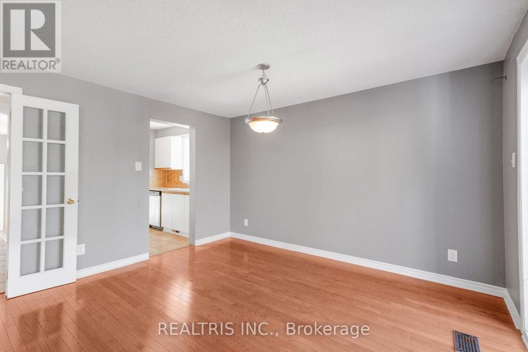 29041459/1598-meadowfield-place/chapel-hill/ottawa/ontario/K1C5V6_12