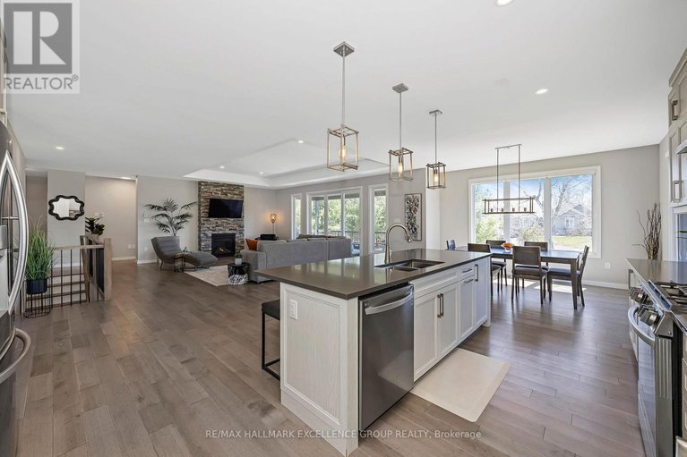 29663853/921-colette-street/clarencerockland-twp/clarence-rockland/ontario/K0A1E0_14