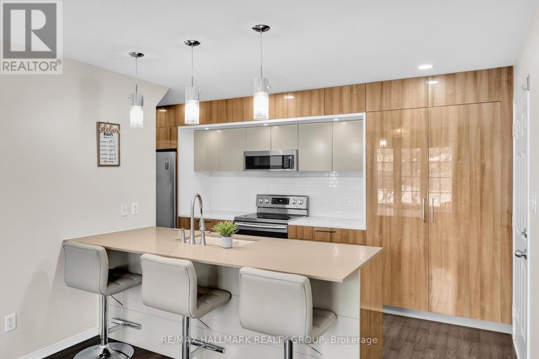 29225790/320-silbrass-private/stonebridge/ottawa/ontario/K2J5M5_22