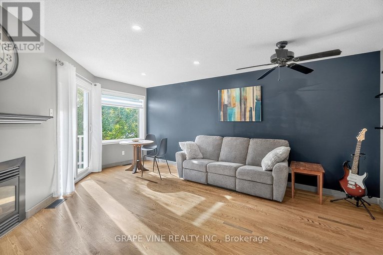 28769333/11-1400-wildberry-court/chapel-hill/ottawa/ontario/K1C7K6_7