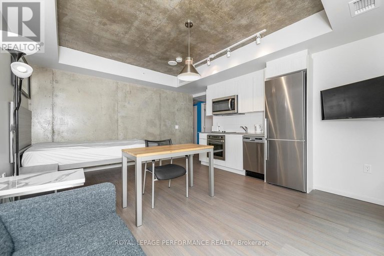 29665093/1118-105-champagne-avenue-s/west-centre-town/ottawa/ontario/K1S5E5_11