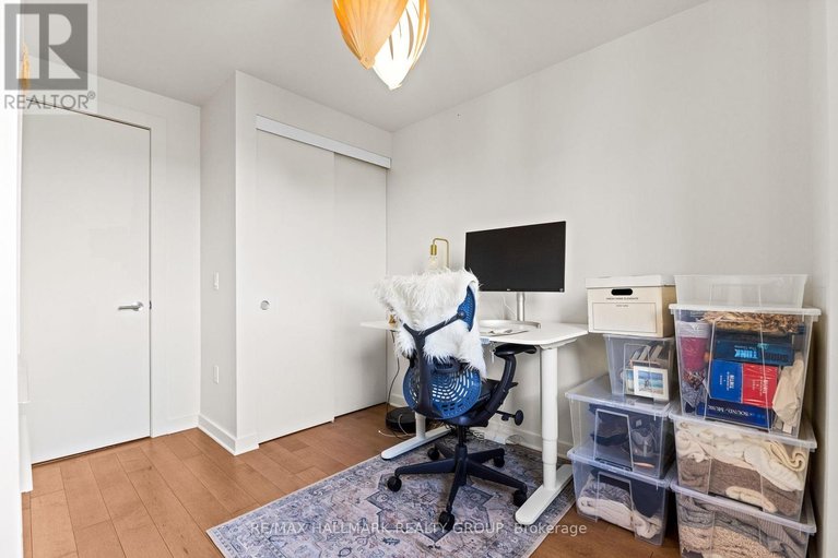 29444670/207-135-barrette-street/vanier/ottawa/ontario/K1L7Z9_58