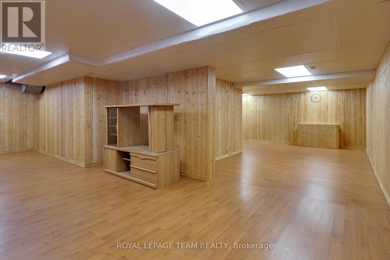 29381767/8-saddlebrook-street/centrepointe/ottawa/ontario/K2G5N6_45