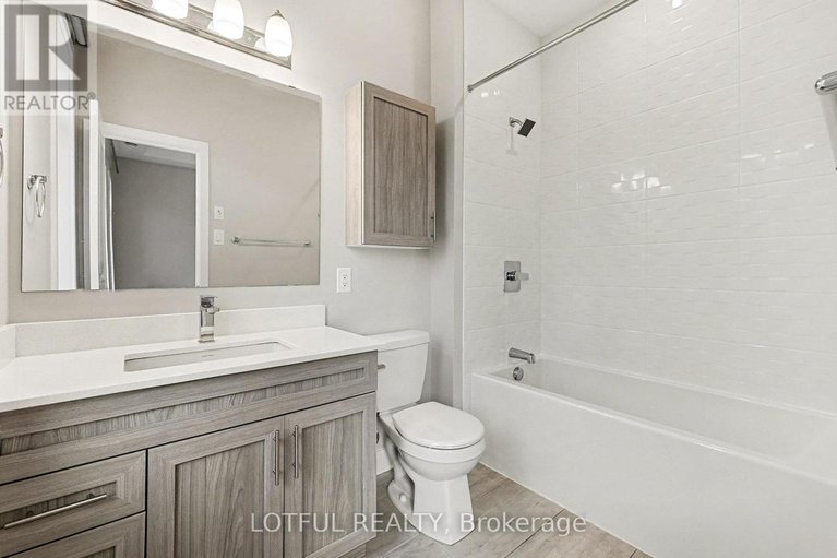 29126395/842-ralph-hennesy-avenue/riverside-southgloucester-glen/ottawa/ontario/K1X0E4_19