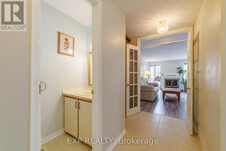 29653946/31-coolspring-crescent/borden-farmstewart-farmcarleton-heightsparkwood-hills/ottawa/ontario/K2E7M9_3