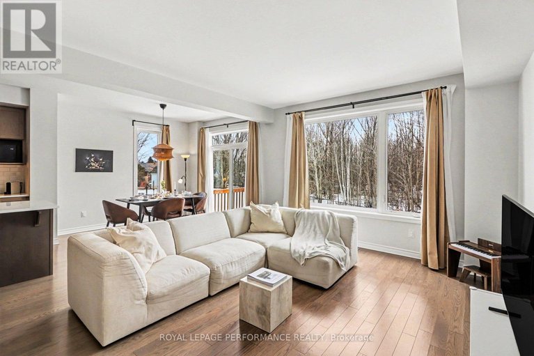 29540688/14-academie-street/embrun/russell/ontario/K0A1W0_6