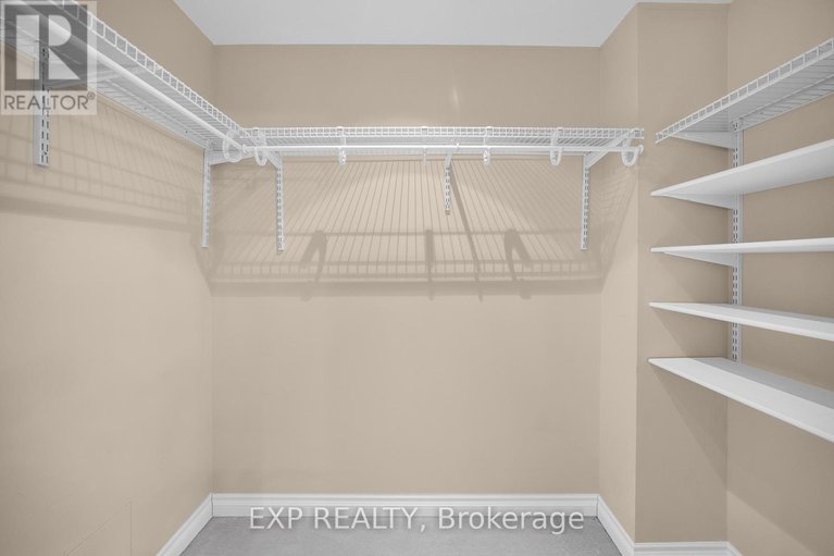 29597274/1103-90-george-street/lower-townbyward-market/ottawa/ontario/K1N0A8_22