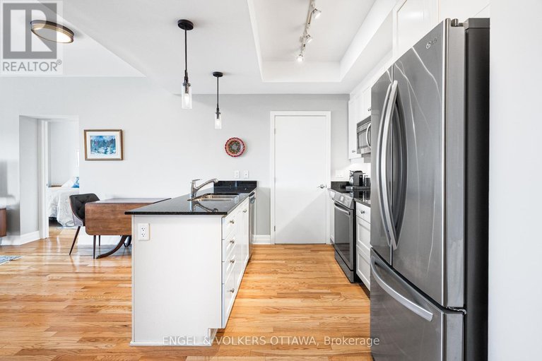 29646080/1106-75-cleary-avenue/woodroffe/ottawa/ontario/K2A1R8_7