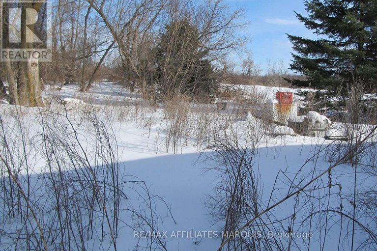 29363940/15554-saving-street/south-stormont-osnabruck-twp/south-stormont/ontario/K0C1Y0_4