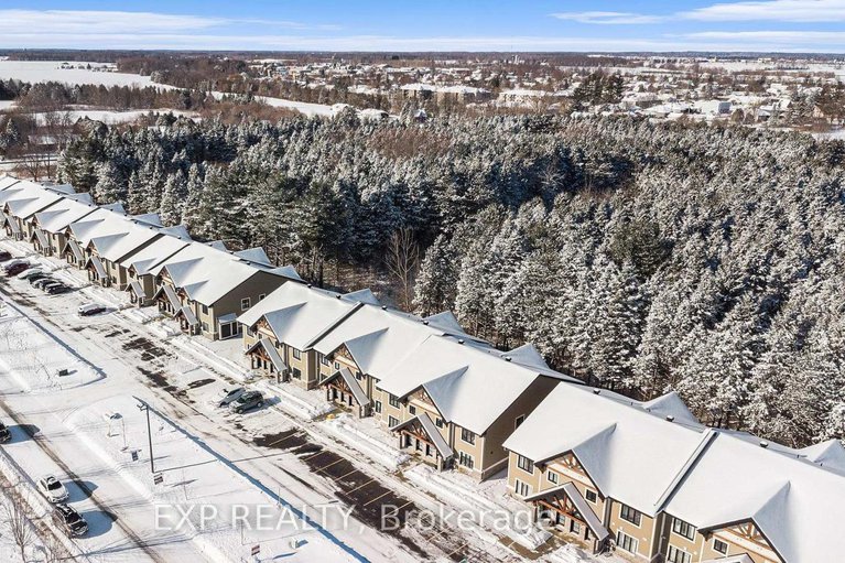 29270054/410-99-st-moritz-trail/embrun/russell/ontario/K0A1W0_26