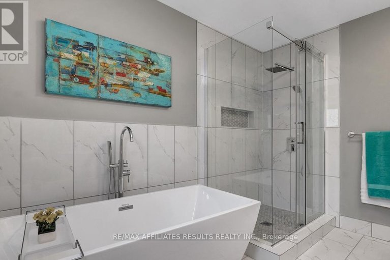 29590750/41-fairlop-way/longfields/ottawa/ontario/K2J5B8_29