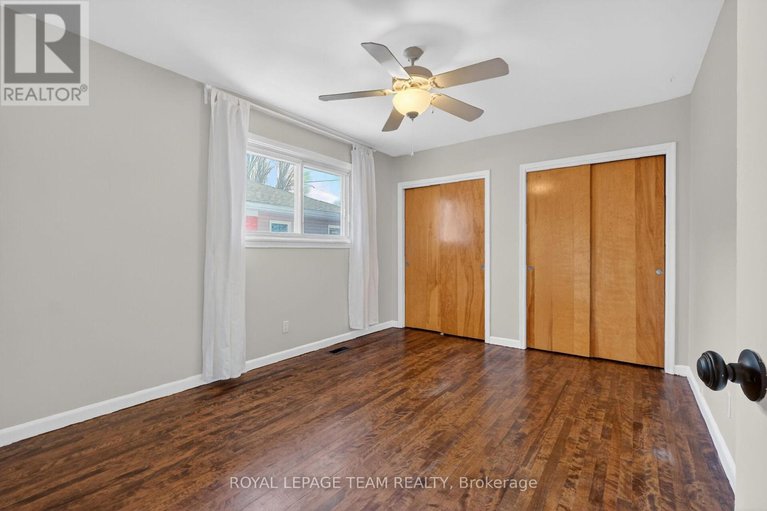 29579808/1318-albany-drive/bel-air-heights/ottawa/ontario/K2C2L9_17