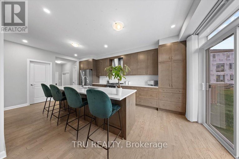 28658323/618-galarneau-way/morgans-grantsouth-march/ottawa/ontario/K2W0M1_13