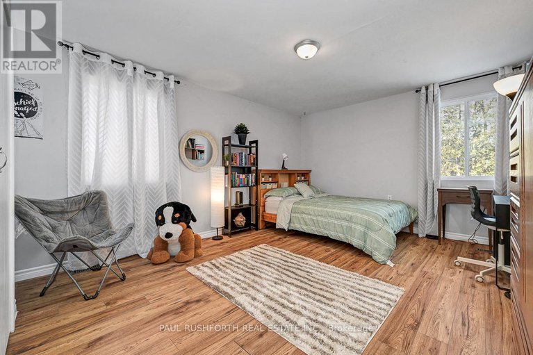 29437881/1401-mcmahon-avenue/emerald-woodssawmill-creek/ottawa/ontario/K1T1C2_27