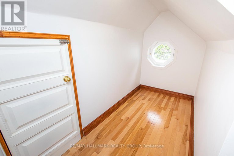 28518239/150-ruskin-street/civic-hospital/ottawa/ontario/K1Y4C1_21