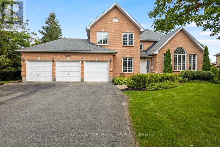 27833731/5525-pettapiece-crescent/manotick-village-manotick-estates/ottawa/ontario/K4M1C6_1