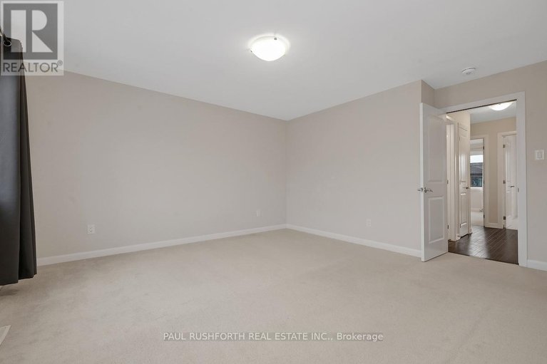 29537112/307-drumlish-lane/half-moon-bay/ottawa/ontario/K2J6Y2_19