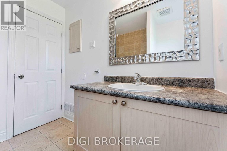 28617031/202-monterey-drive/leslie-park/ottawa/ontario/K2H7A8_23