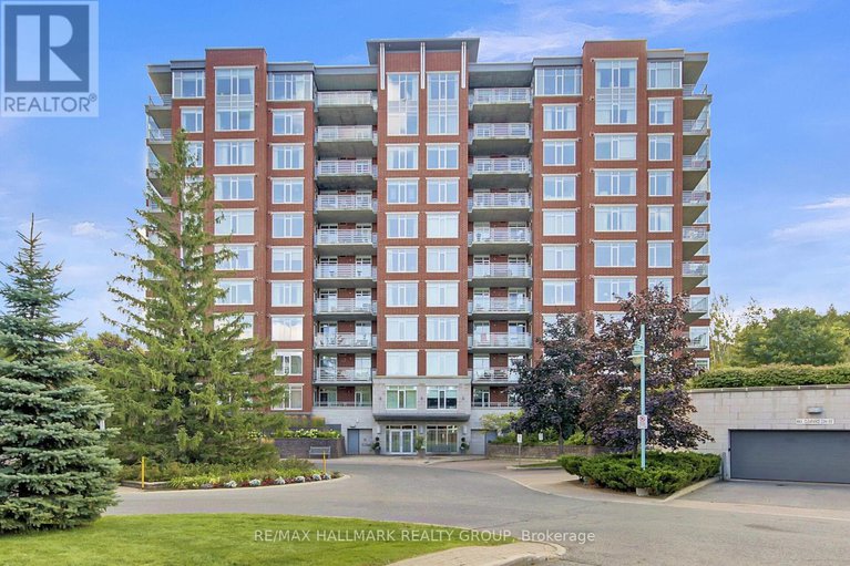28856481/608-136-darlington-private/hunt-clubwestern-community/ottawa/ontario/K1V0X6_1