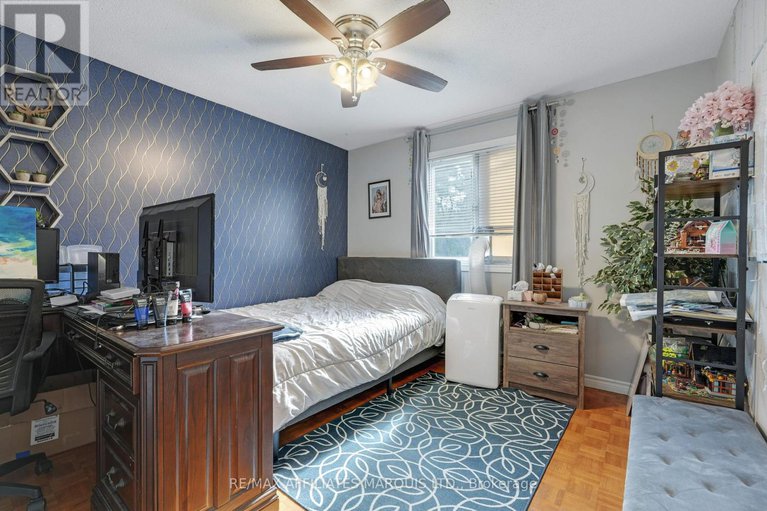 29034285/21-ste-therese-boulevard/embrun/russell/ontario/K0A1W0_24