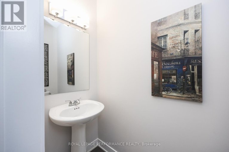 28700474/816-bascule-place/btwn-franktown-rd-fallowfield-rd/ottawa/ontario/K0A2Z0_11