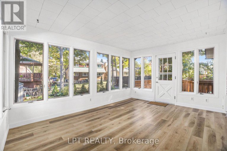 29397616/1517-caverley-street/riverview-park/ottawa/ontario/K1G0X9_16