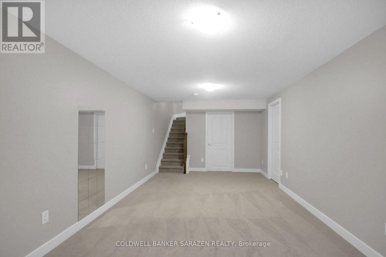 29037022/2029-allegrini-terrace/emerald-meadowstrailwest/ottawa/ontario/K2S1B6_41