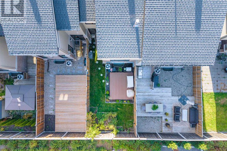 29091290/776-carnelian-crescent/riverside-southgloucester-glen/ottawa/ontario/K1X0A8_41