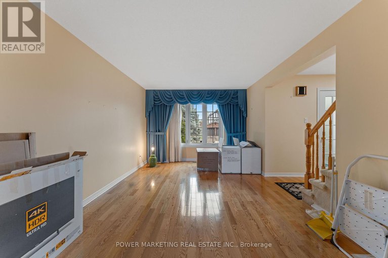 28633301/1060-grenon-avenue/fairfield-heights/ottawa/ontario/K2B8N1_7