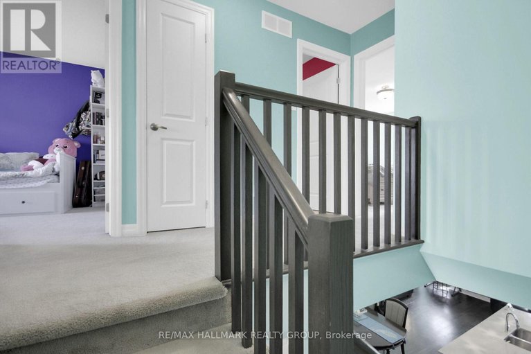 28759986/117-overberg-way/emerald-meadowstrailwest/ottawa/ontario/K2S0V9_24